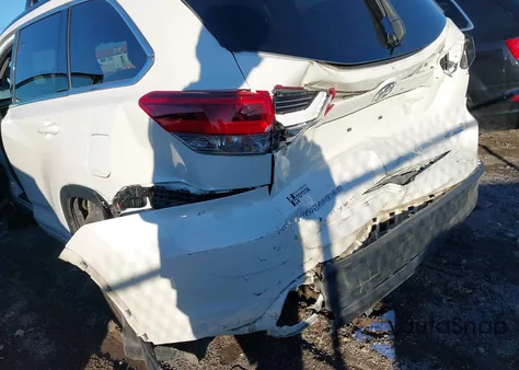 2018 Toyota Highlander Se from USA, damaged, VIN 5TDJZRFH3JS544583